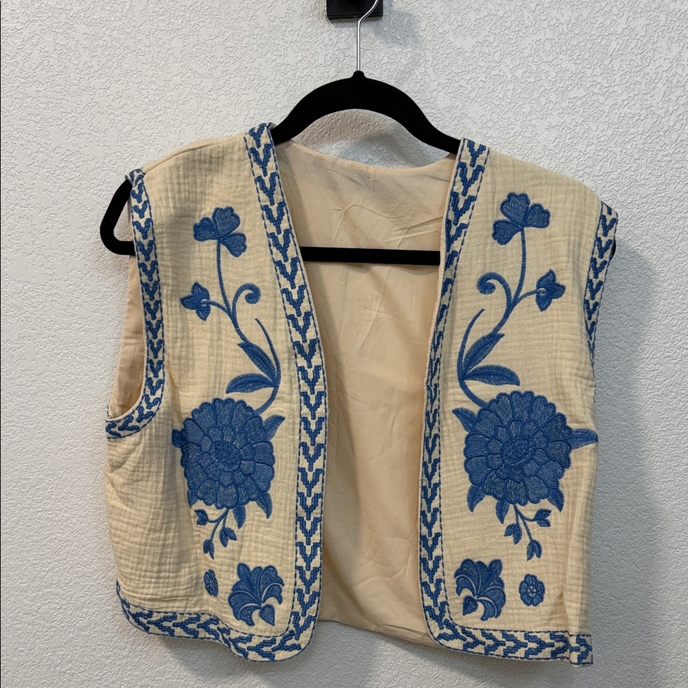 Floral Embroidered Vest